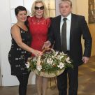 irina-vitorgan-i-elena-kondulajnen-so-sputnikom.jpg